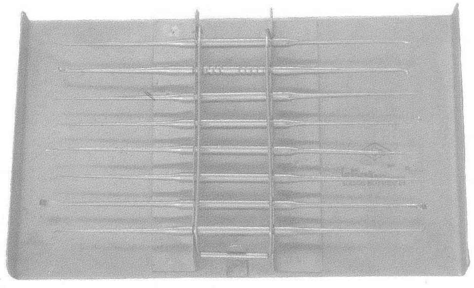 KULAK ALETLERİ SAKLAMA KABI 